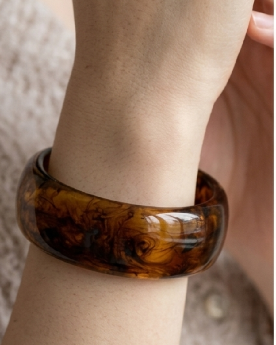 Sweet Honey- Wide Resin Bangle