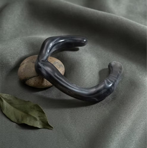 Asymmetrical Wavy Grey Resin Bangle